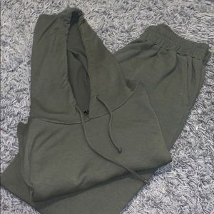 Fashion Nova Olive green sweatsuit